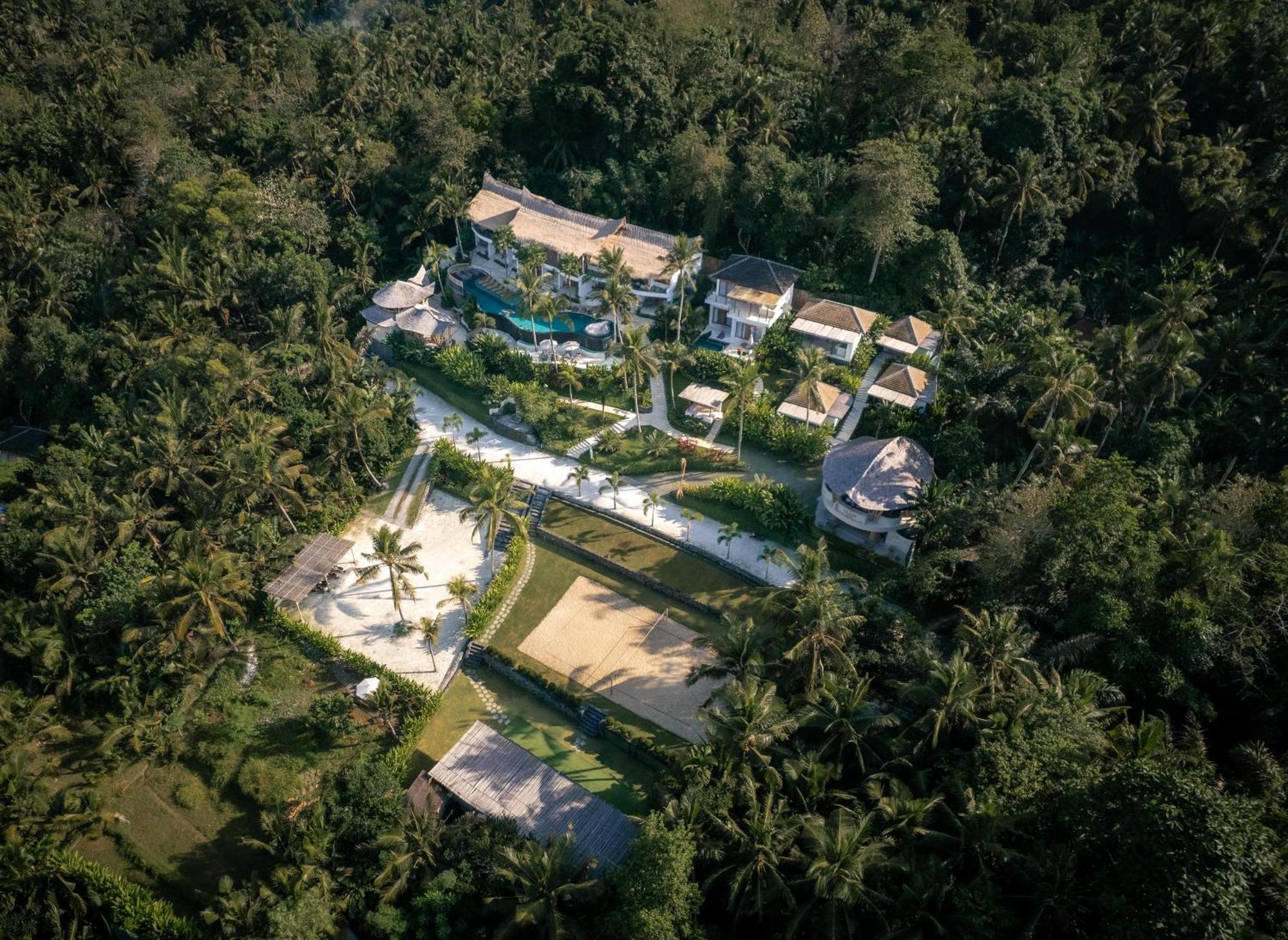 Neano Escape Hotel Manggis  Exterior photo Aerial view of the hotel